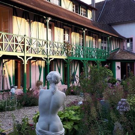 La Maison Rose Saint-Pierre-d'Autils Zewnętrze zdjęcie